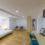 Split City Rooms 3*