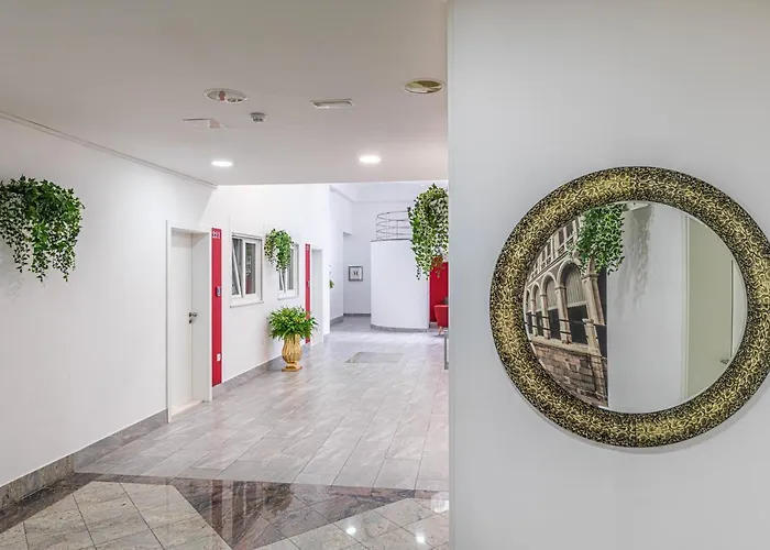 Split City Rooms 招待所